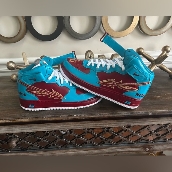 Custom Florida State Seminole Air Force One - Picture 5 of 6